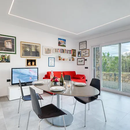 Gemma Marina Near Grock Museum - Happy Apartment *