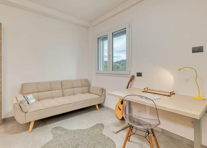 Imp - Gemma Marina Near Villa Grock Museu - Happy Rentals Lejlighed Imperia