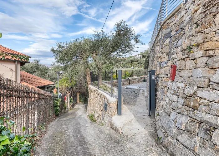 Imp - Gemma Marina Near Villa Grock Museu - Happy Rentals Lejlighed Imperia