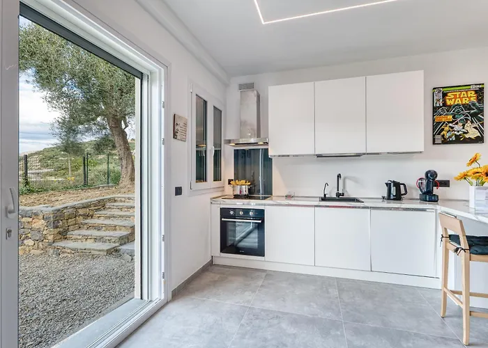 Imp - Gemma Marina Near Villa Grock Museu - Happy Rentals