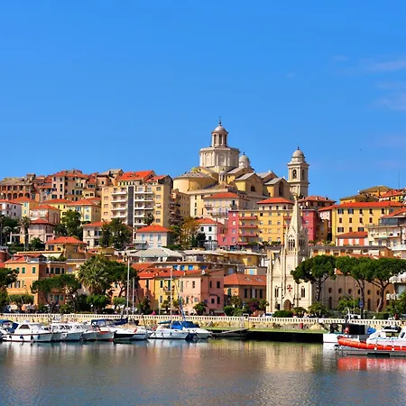 Gemma Marina Near Grock Museum - Happy Imperia